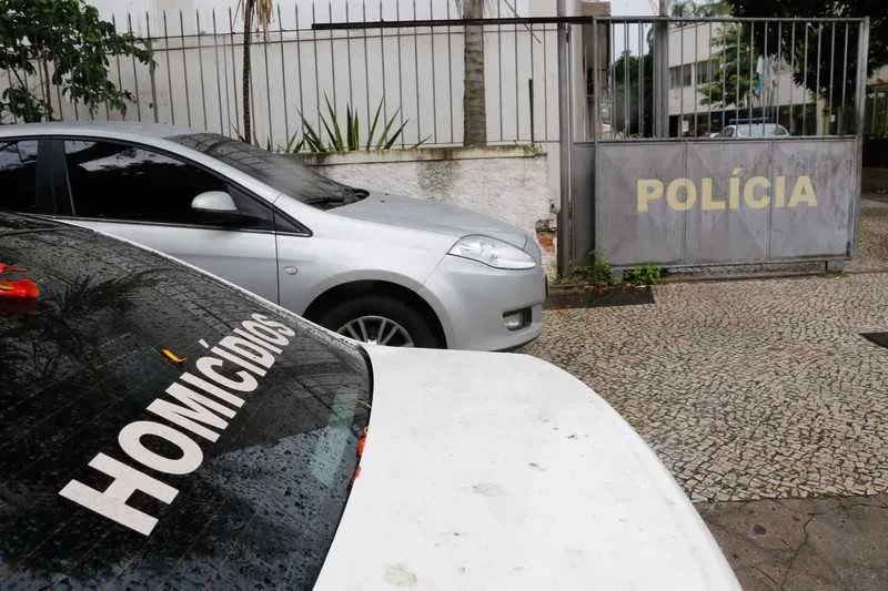 >> Policiais da Divisão de Homicídios de Niterói foram responsáveis pela investigação do caso