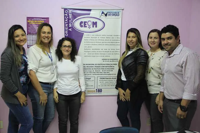 Equipe de atendimento é formada por diferentes profissionais preparados para dar assistência