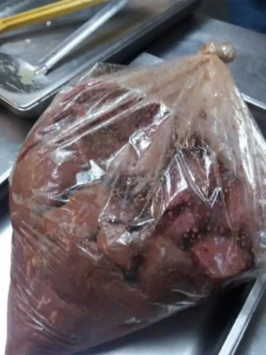 Alimentos foram descartados imediatamente