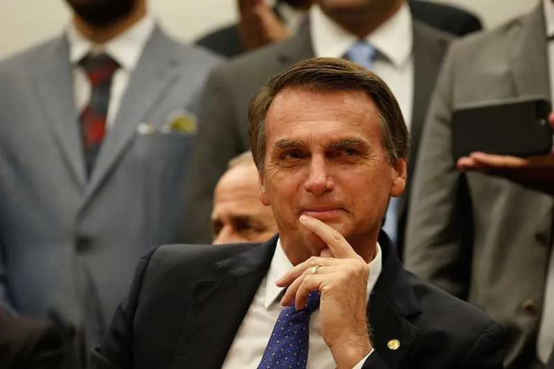 Para Bolsonaro, prefeitos querem se eximir de responsabilidades