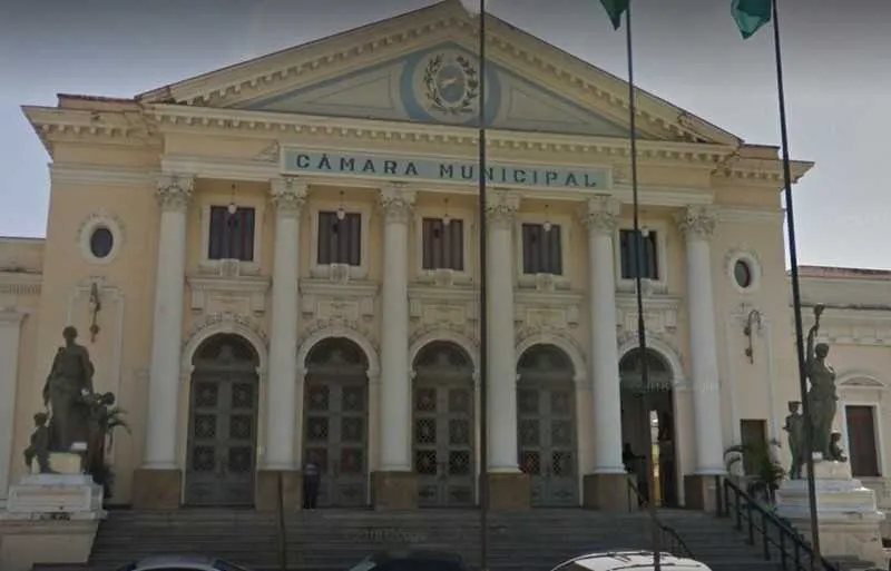 Discussão será iniciada às 10h