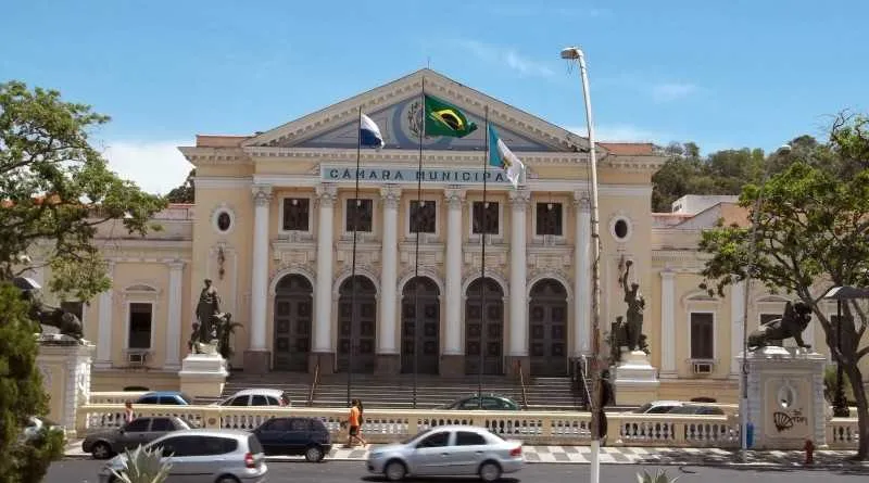  Na Câmara niteroiense dois vereadores entram para exercer o mandato até o final de 2020