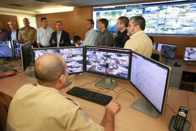 Sistema de monitoramento de carros suspeitos funciona 24h
