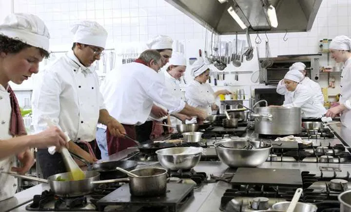 Oportunidades são para pessoas com experiência