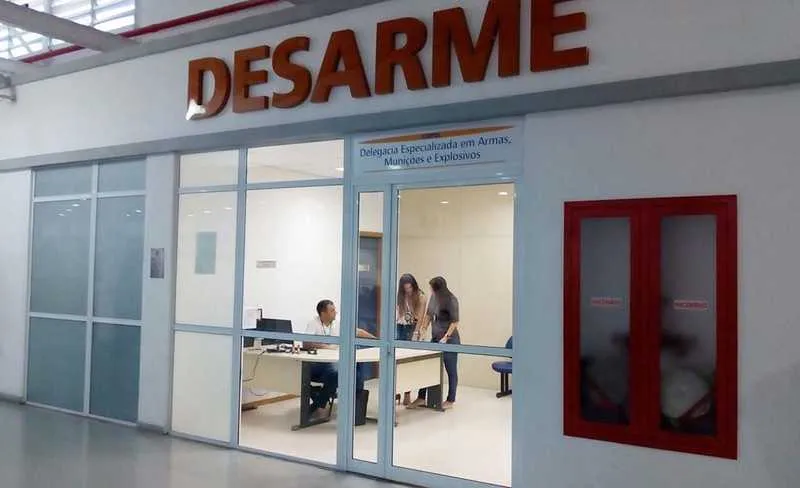 Ação tem objetivo de prender 17 pessoas