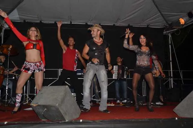  Artistas locais vão comandar as festas nos residenciais