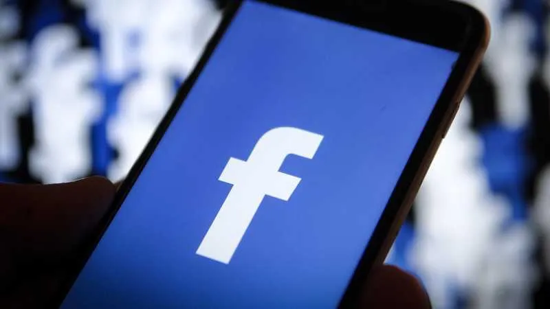 Medida vale para as páginas criadas na rede social