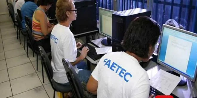 Para se candidatar aos cursos profissionalizantes, é preciso ter a idade mínima entre 15 e 18 anos