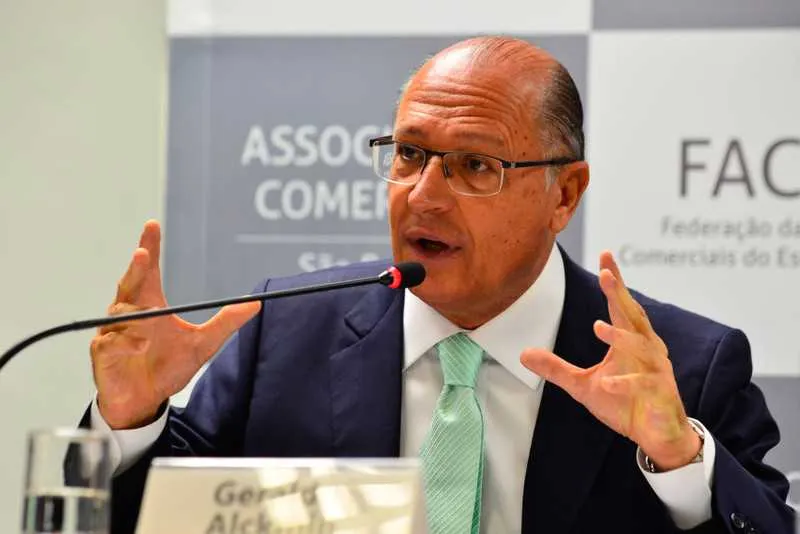 Geraldo Alckmin segue na liderança do ranking