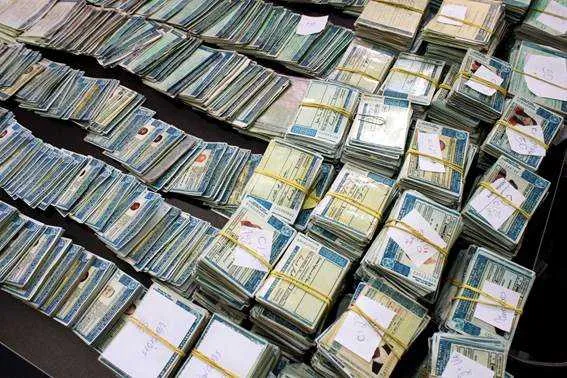Diariamente chegam novos documentos perdidos no Detran