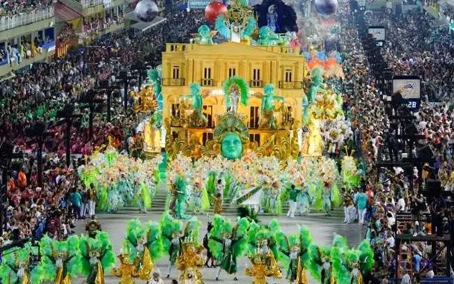 Acabou a credibilidade. Este é o terceiro ano consecutivo com viradas de mesa no Carnaval do Rio