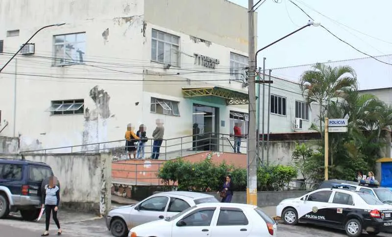 Os policiais da delegacia de Itaboraí instauraram um inquérito para apurar o acidente