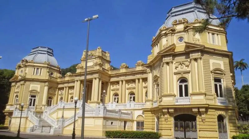 Recursos são relativos à arrecadação de IPI, Royalties, ICMS e IPVA