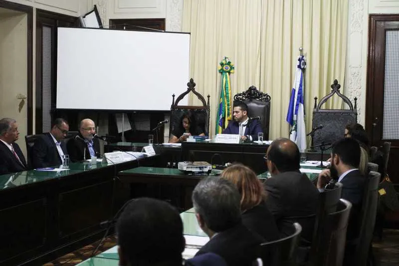  Frente almeja investigar a gestão de esportes de alto rendimento