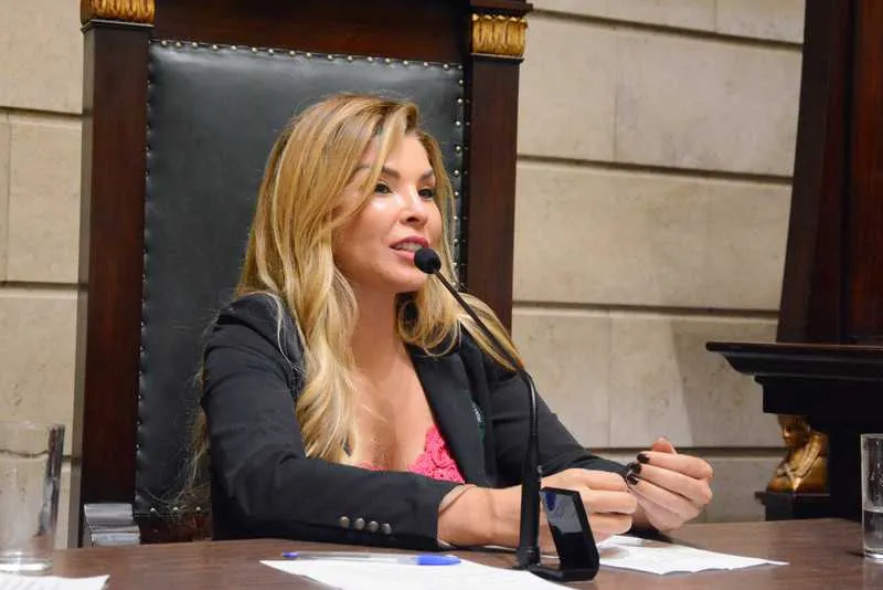 'Mãe Loura' é acusada de tortura contra o ex-marido