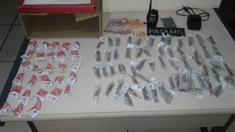 Drogas foram encontradas em um guarda-roupa