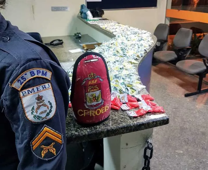 O caso foi registrado na 126ª DP (Cabo Frio).