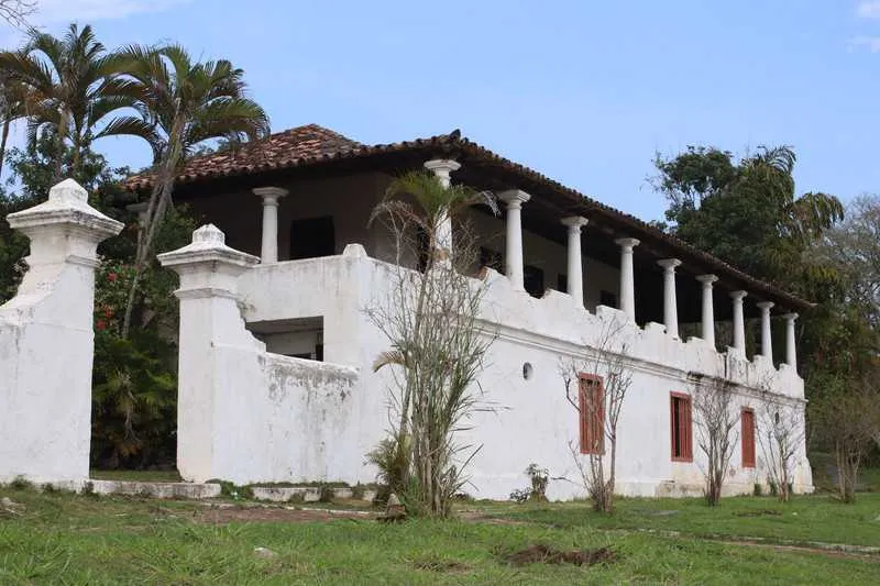 A fazenda é um dos marcos históricos de São Gonçalo e pode ser vista pelos motoristas que passam pela Rodovia RJ-104