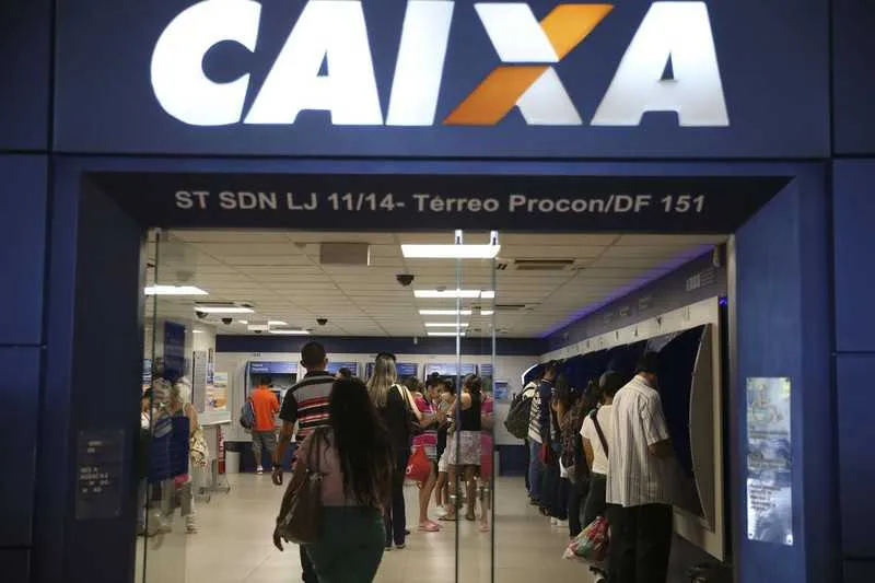 O horário ampliado vale para segunda (16) e terça-feira (17