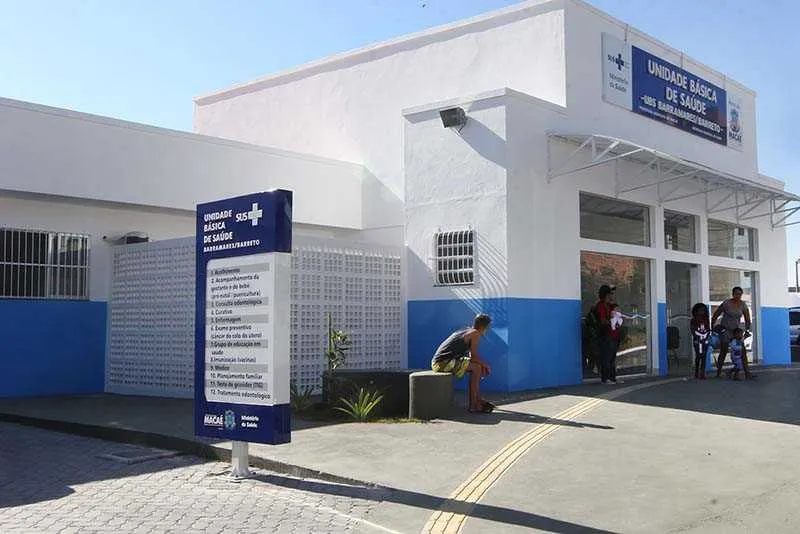 Homens armados ameaçaram pessoas no hospital 
