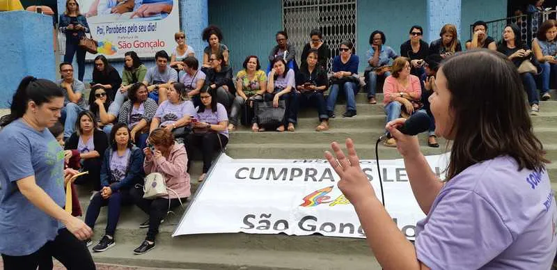Governo libera folha suplementar com reajuste 