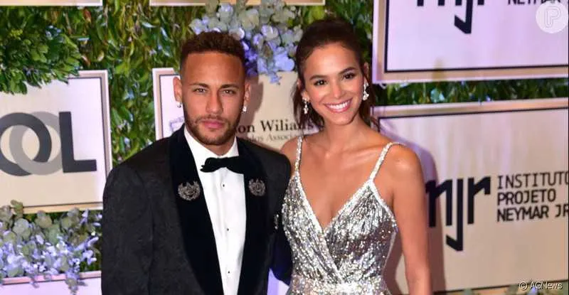 Sensitiva analisou o relacionamento do ex-casal Bruna Marquezine e Neymar, conhecido como “Brumar”