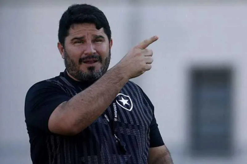 Técnico Barroca tentou acalmar a situação
