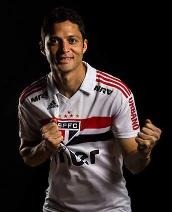 Salário do jogador, no entanto, é entrave