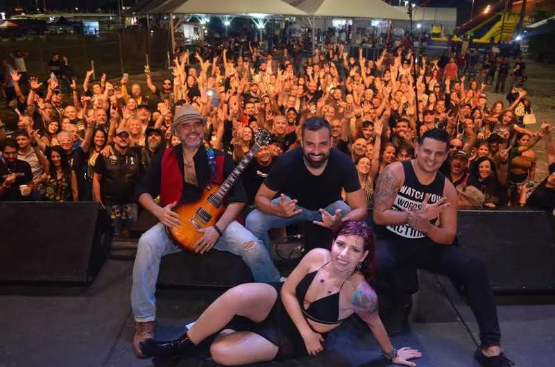A banda Faixa Etária é muito experiente, com anos de estrada
