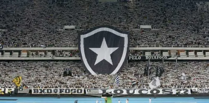 Clube sobrevive da venda de atletas 