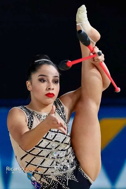 Além do primeiro lugar geral, a jovem conseguiu outras medalhas