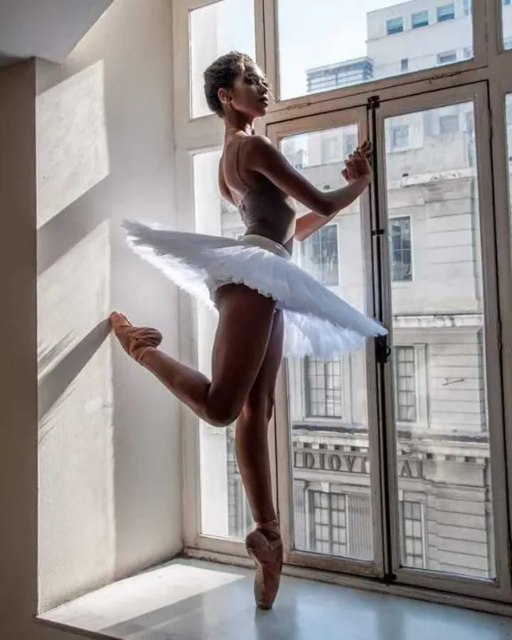 Isabelle Jandre, de 18 anos, dança há 4 anos 