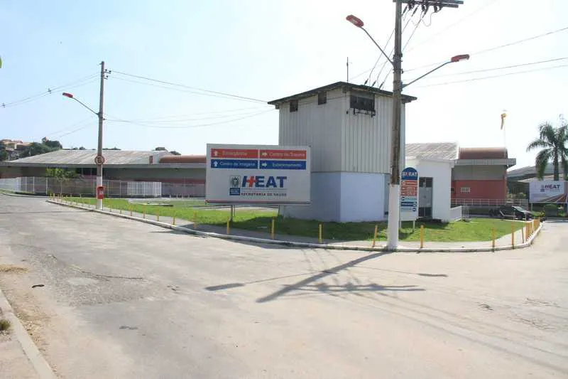 Ele está internado no Hospital Estadual Alberto Torres 