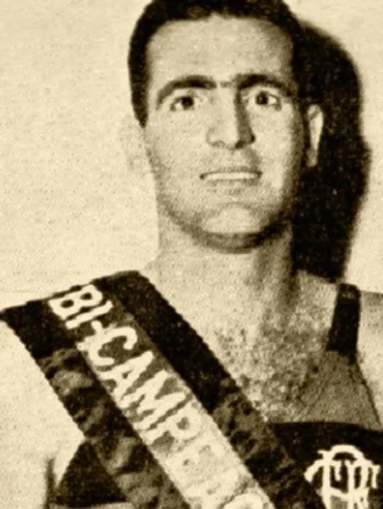 Mário Jorge da Fonseca Hermes era pivô no clube