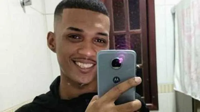 Thiago foi baleado no rosto e tórax