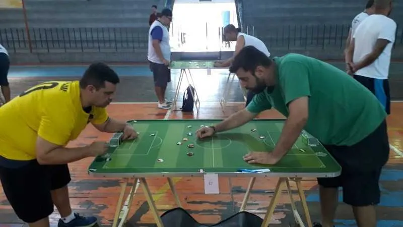 Imagem ilustrativa da imagem Campeonato de futebol de mesa em São Gonçalo
