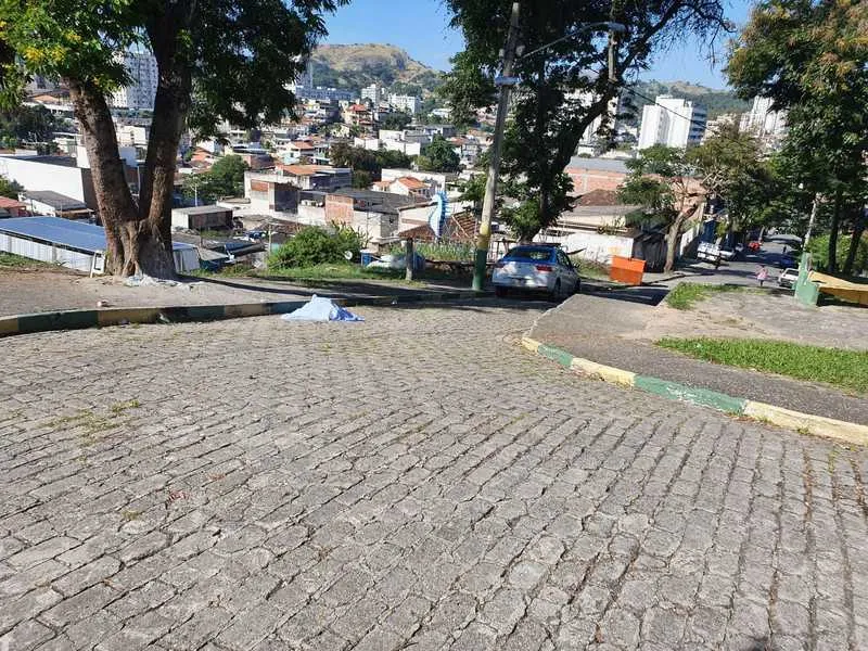 Corpo foi localizado pela PM