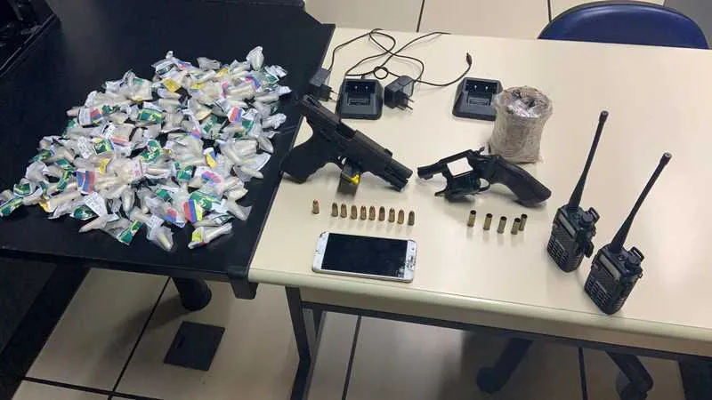 Imagem ilustrativa da imagem Confronto  termina com saldo de três mortos e dois baleados em Cabo frio