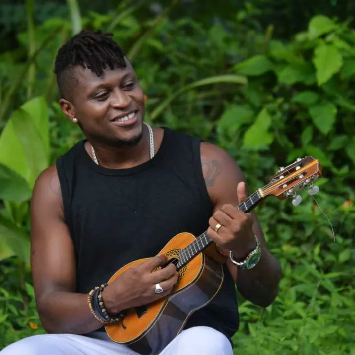 Niu Souza é a atração de roda de samba, nesse domingo, em Niterói  