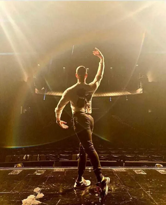 O gonçalense participa como ‘swing’ da produção do clássico o ‘Fantasma da Ópera’