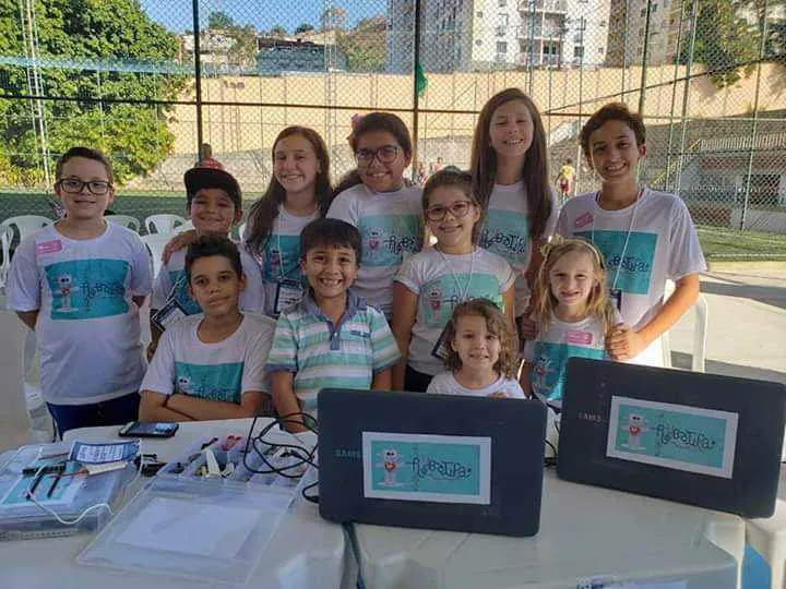 Equipes Android Squadron e Magic Robot conseguiram as 1ª e 3ª posições