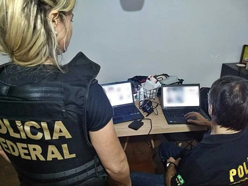 Com ele foi apreendido um notebook com pornografia infantil