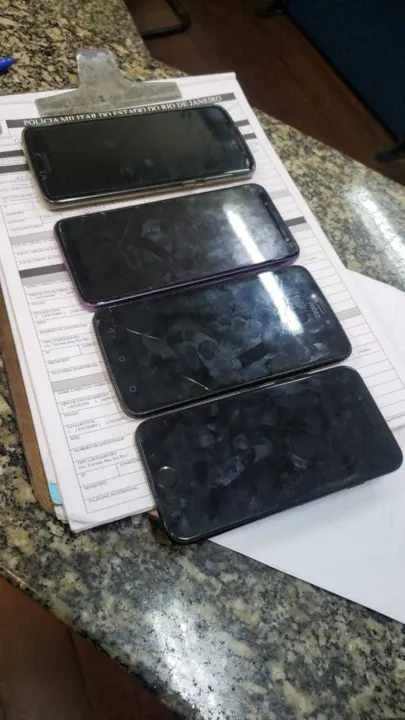 Os celulares foram devolvidos aos proprietários