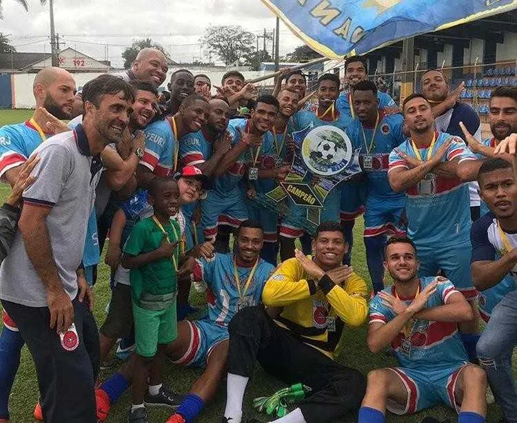 Partida aconteceu no Alzirão, em Itaboraí