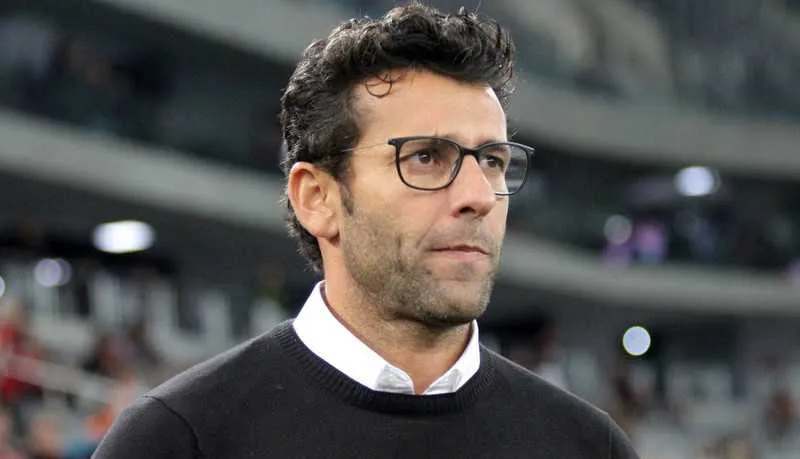 O técnico já comandou o Botafogo de fevereiro a junho de 2018