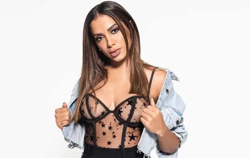Cantora falou sobre a escolha de looks para o show no Rock In Rio 