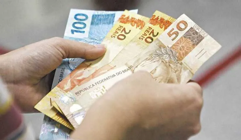 A data  varia de acordo com o número final do benefício
