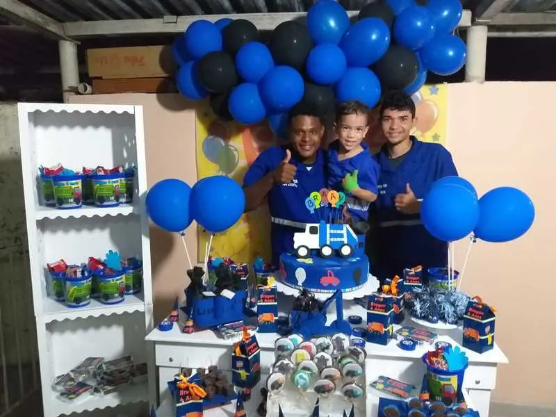 Brayan é morador do Rocha, em São Gonçalo 