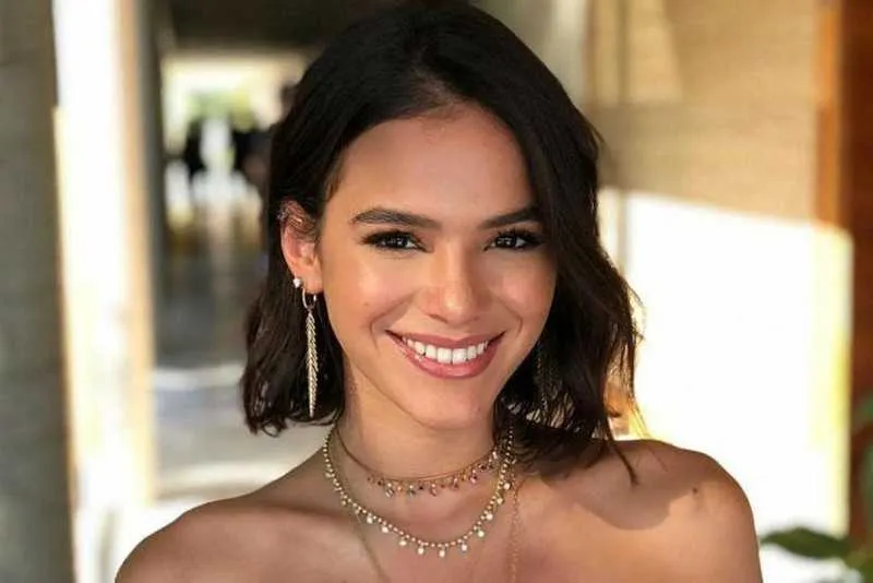 Imagem ilustrativa da imagem Bruna Marquezine comemora primeiro papel no cinema