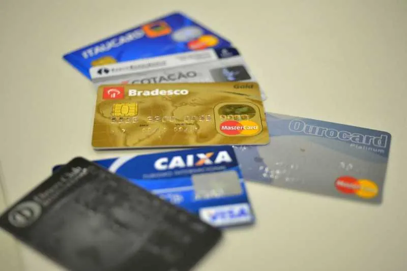 Em 2019, os juros do cheque especial já subiram 9,6%